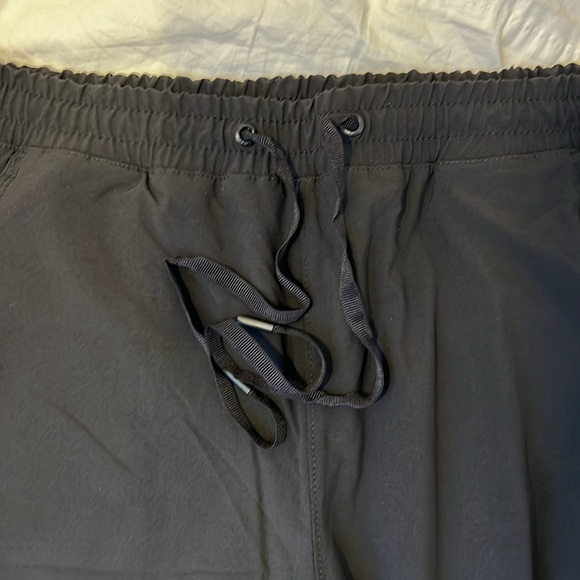 Eddie Bauer Womens Polar Fleece Lined Pull On Pants Black Gray Drawstring 10 - Picture 5 of 16